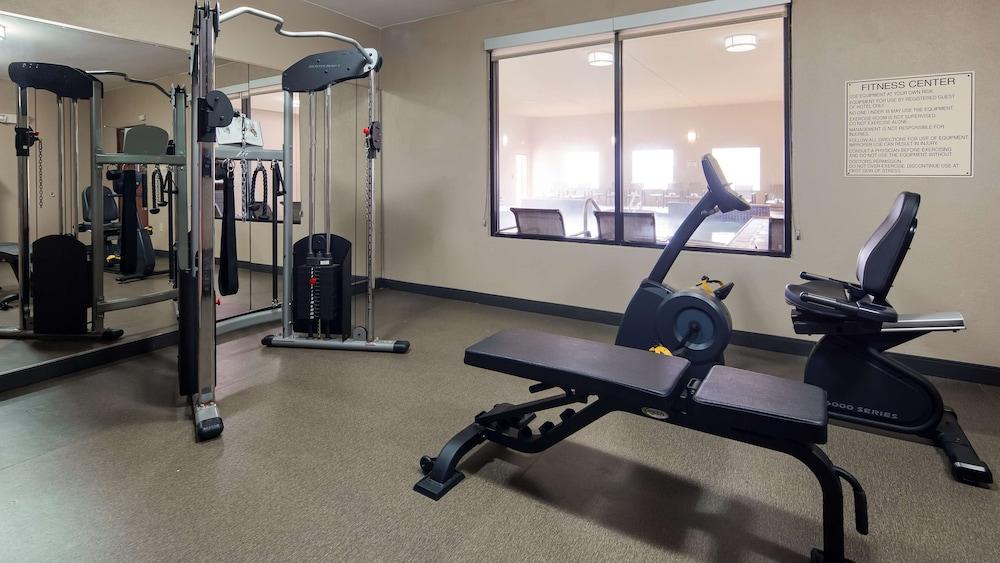 Best Western Granbury Inn & Suites photo 26