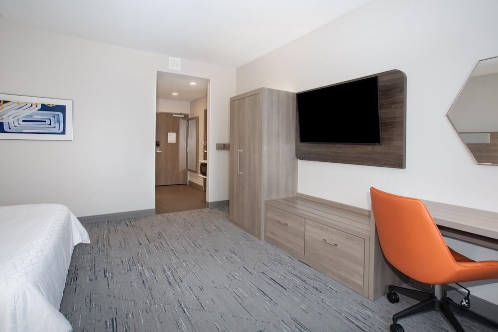 Holiday Inn Express and Suites Burley by IHG photo 10