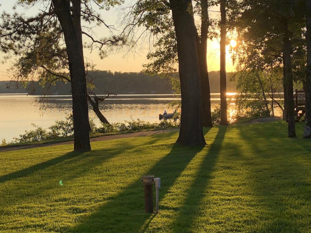Kavanaugh's Sylvan Lake Resort photo 64