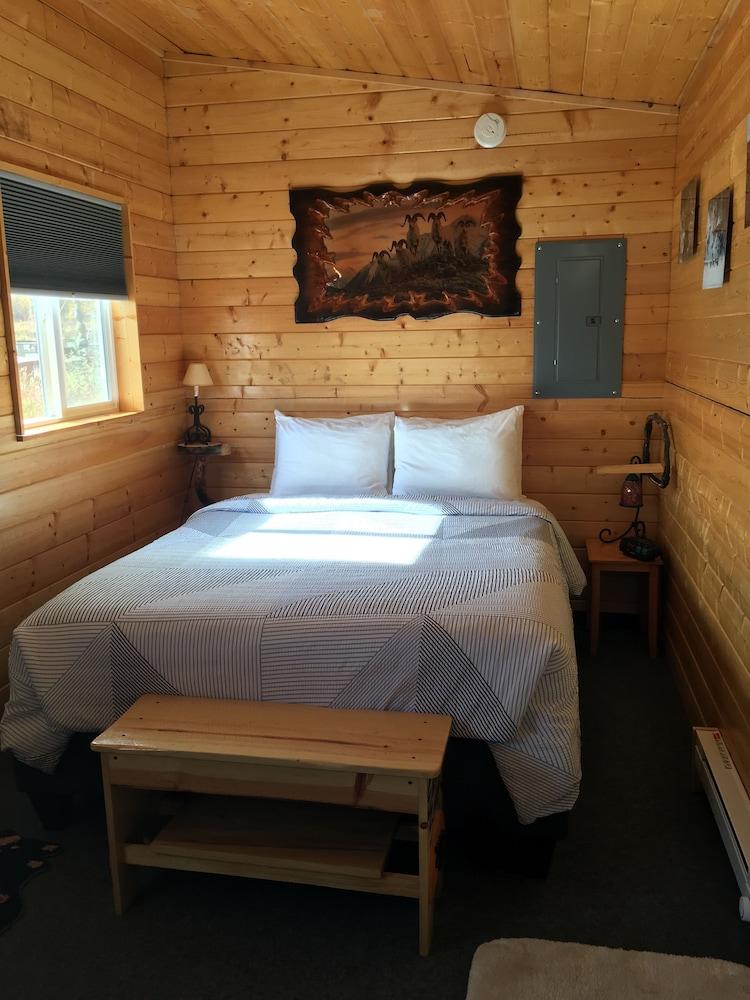 Earthsong Lodge photo 14