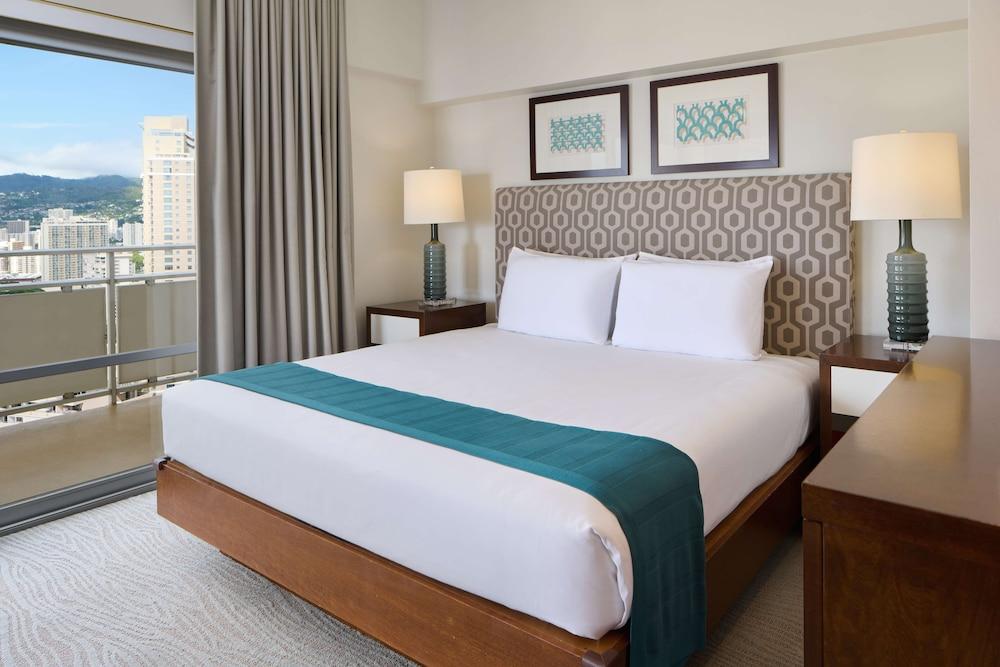 Ilikai Hotel & Luxury Suites photo 19