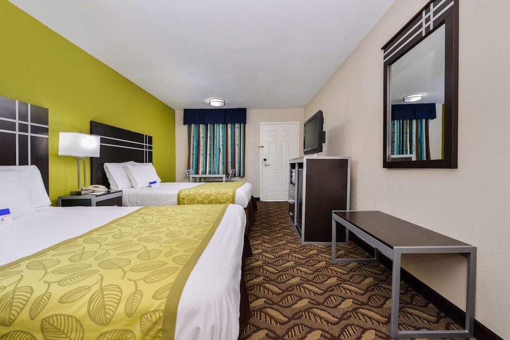 Americas Best Value Inn Pasadena Houston photo 11