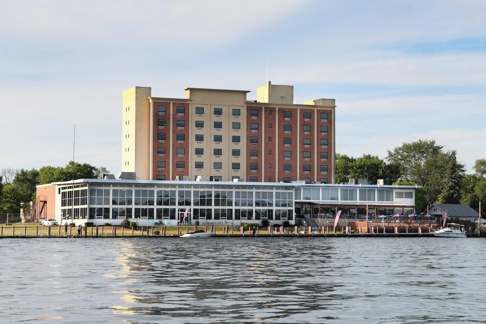 Crowne Plaza Niagara Falls NY Riverside by IHG photo 5