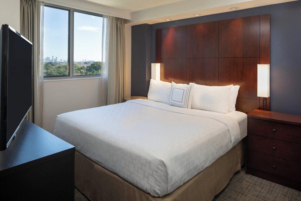 Residence Inn by Marriott Miami Airport photo 8