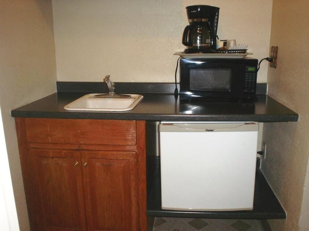 Bayside Motor Inn photo 6