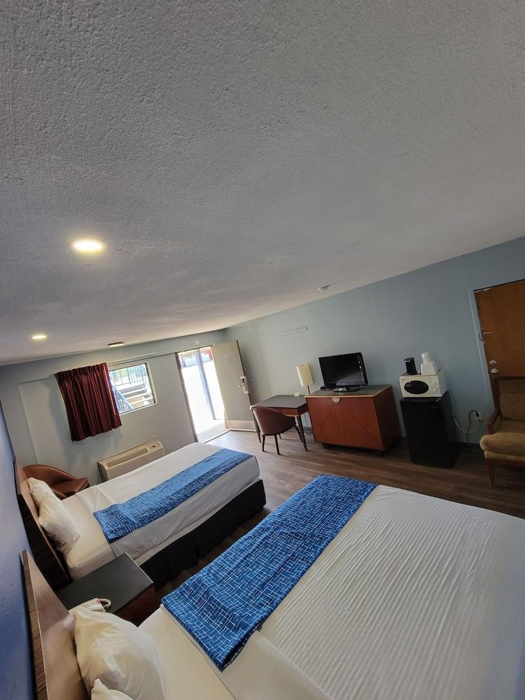 Travelodge by Wyndham Clovis photo 32