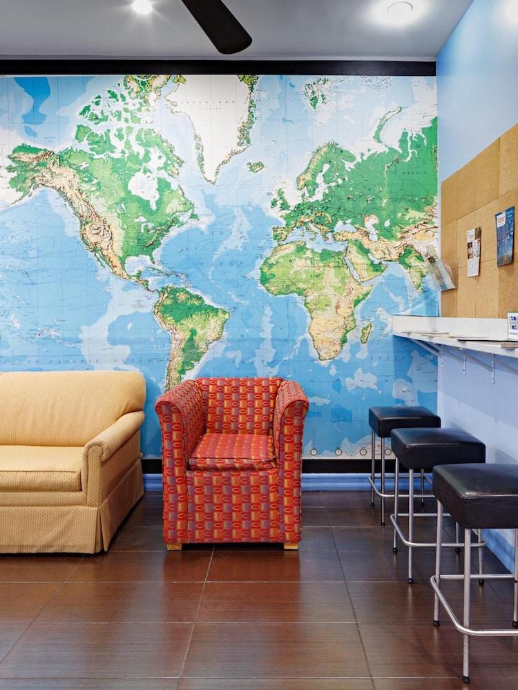 Central Park West Hostel photo 3