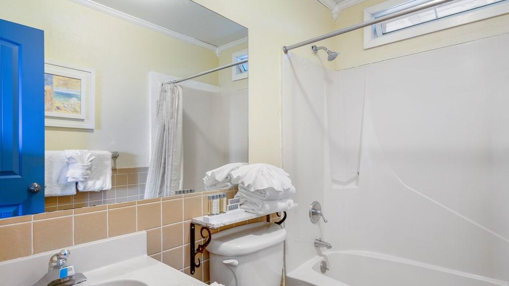 Beach Plum Resort photo 96