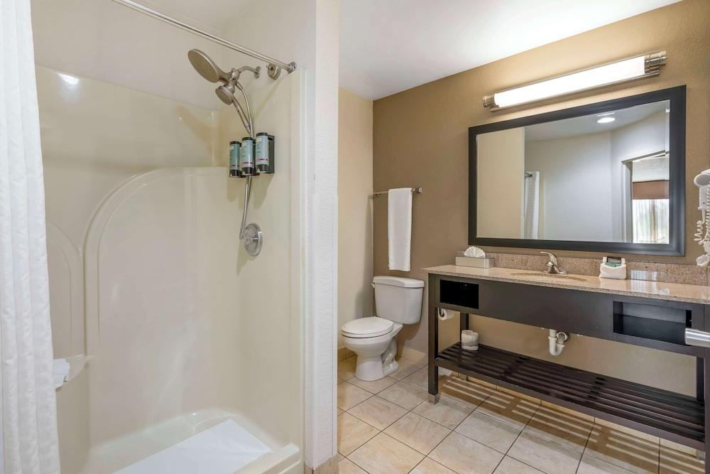 Best Western Suites photo 21