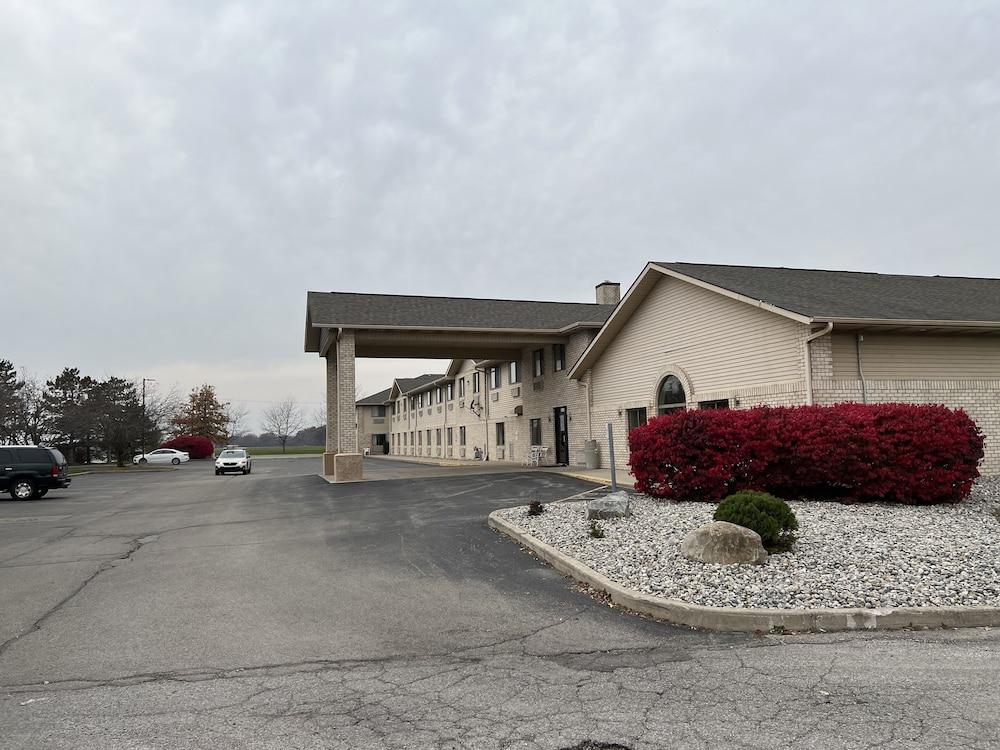 Express Inn & Suites photo 61