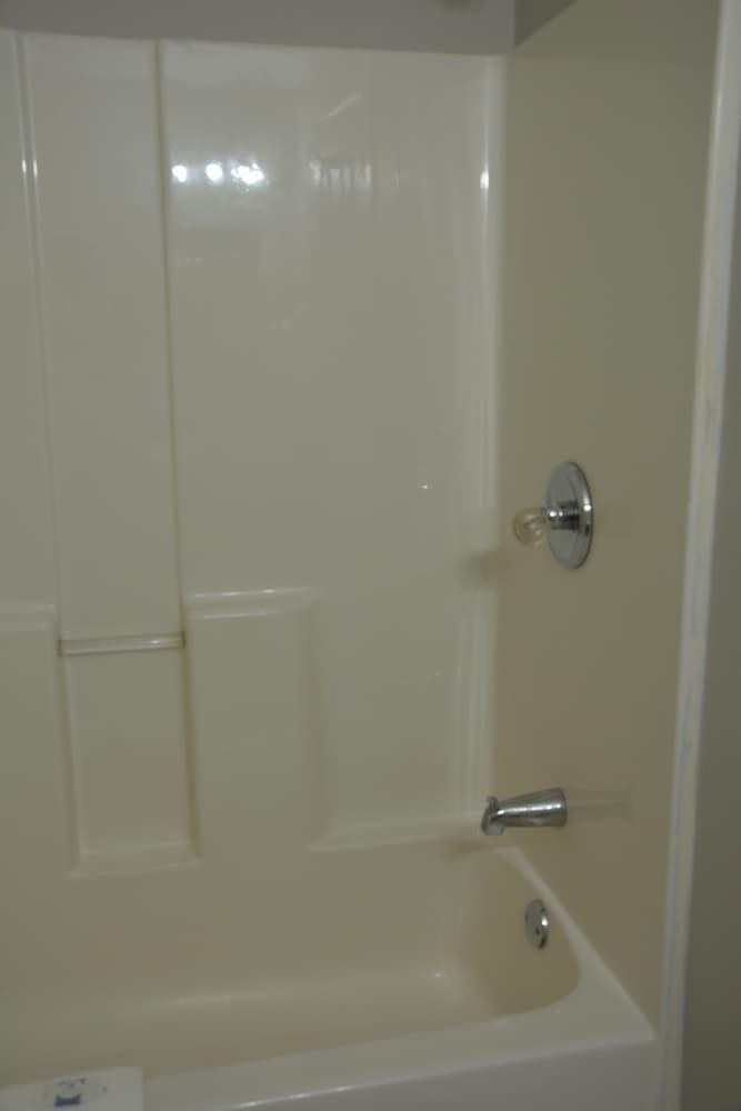 Economy Inn photo 8