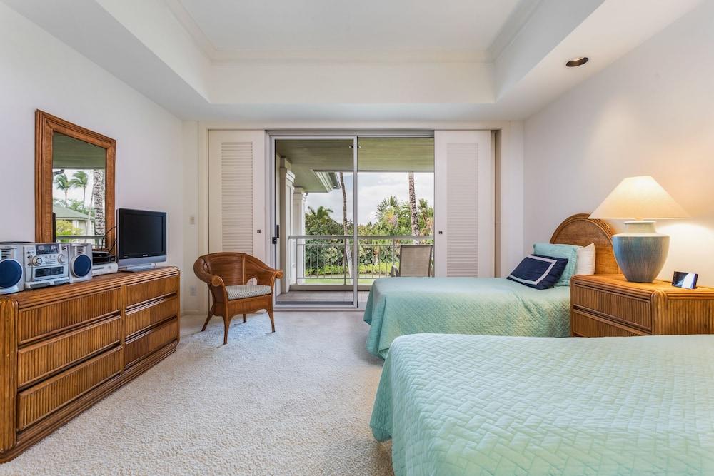 The Islands at Mauna Lani - CoralTree Residence Collection photo 12