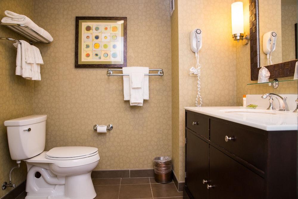 Isle Casino Hotel - Bettendorf photo 8