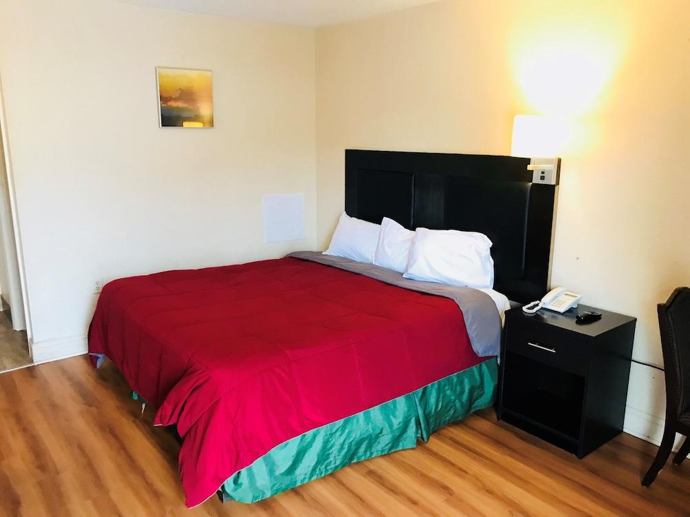 Fairview Inn photo 14