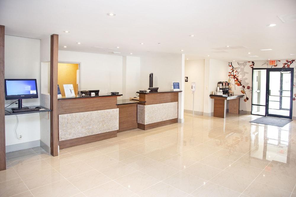 MainStay Suites Springfield IL photo 17
