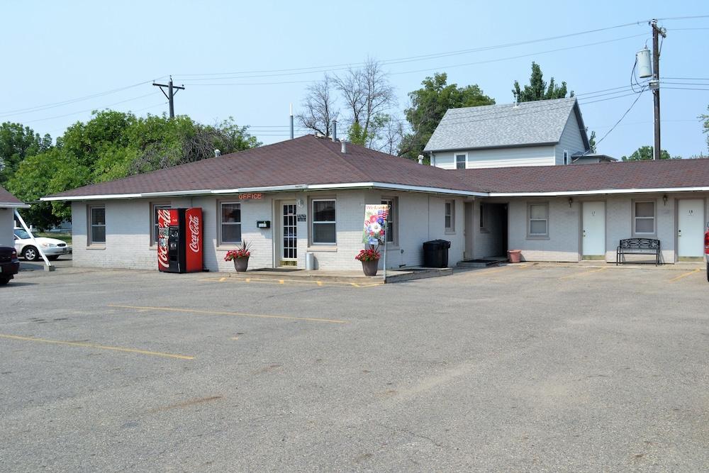 Innkeeper Motel photo 77