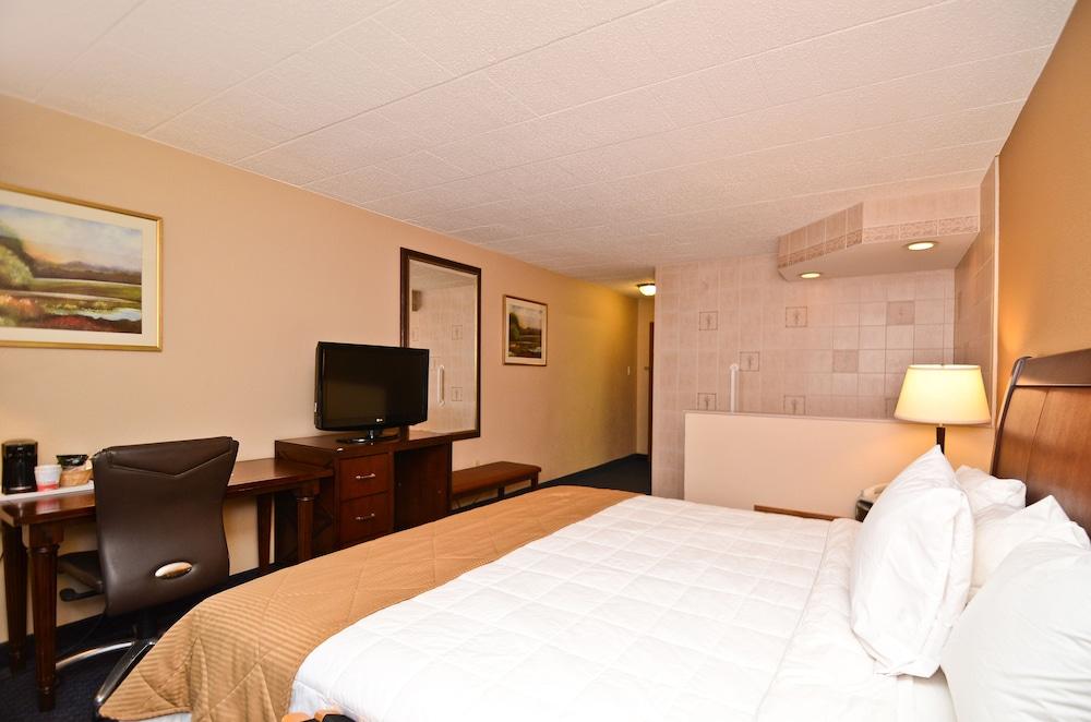 Pocono Resort Conference Center - POCONO MOUNTAINS photo 19