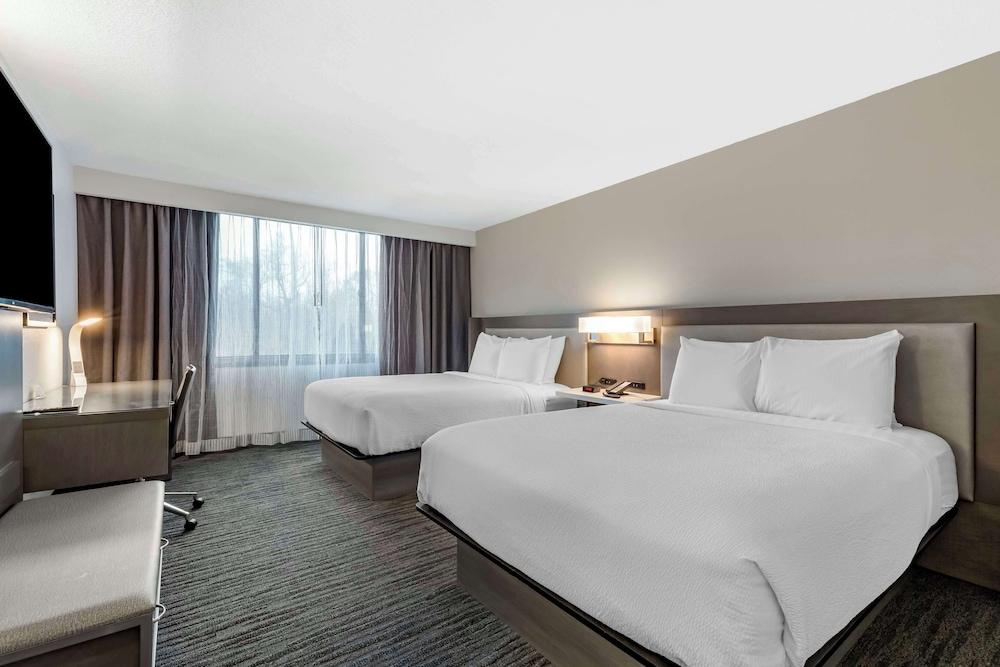 Best Western Premier Rockville Hotel & Suites photo 14