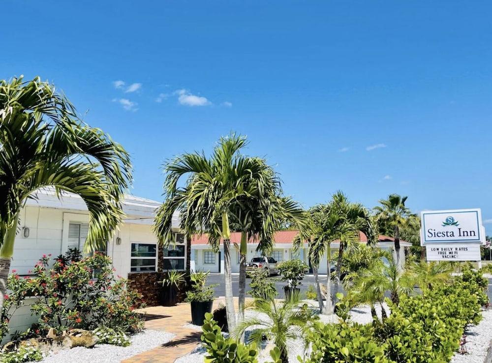 Siesta Inn photo 1