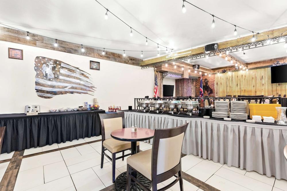 Best Western Downtown Casper Hotel photo 58