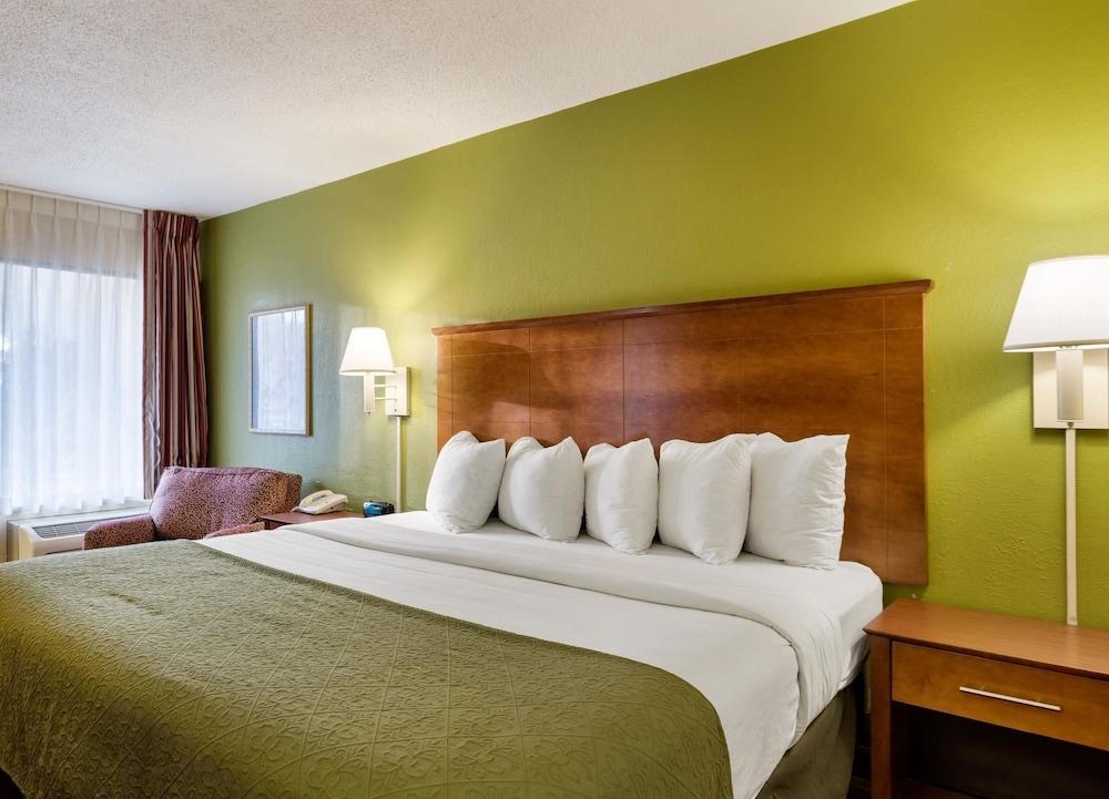 Quality Inn Blytheville photo 3