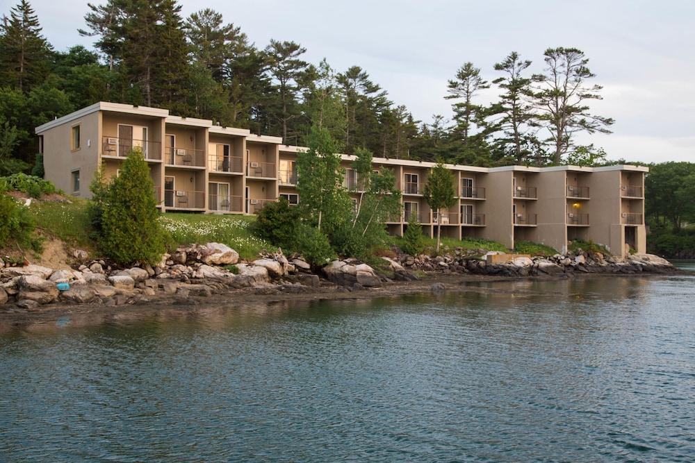 Ocean Gate Resort photo 91