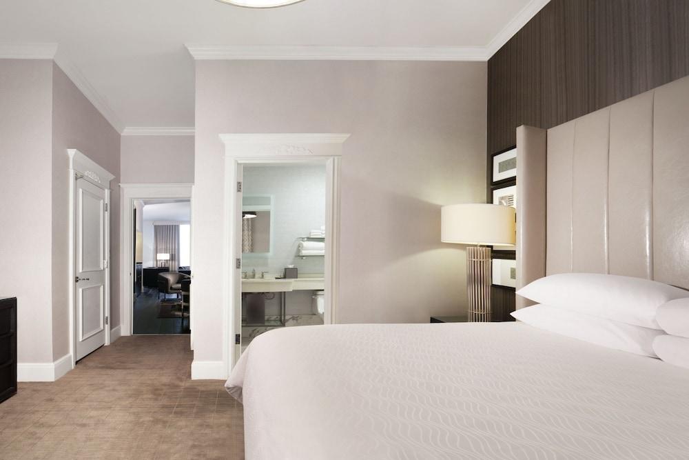 Le Pavillon, New Orleans, a Tribute Portfolio Hotel by Marriott photo 71