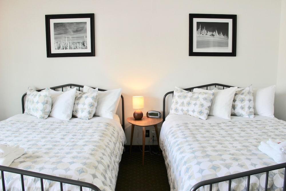 Chalet Motel Whitefish photo 12