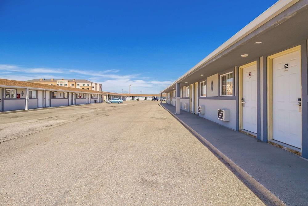 Rodeway Inn Casper photo 29