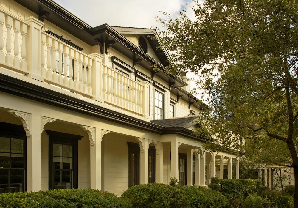 MacArthur Place Hotel & Spa photo 33