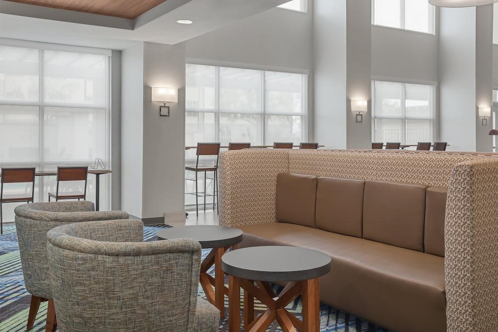 Holiday Inn Express Hotel Sacramento Airport Natomas by IHG photo 38