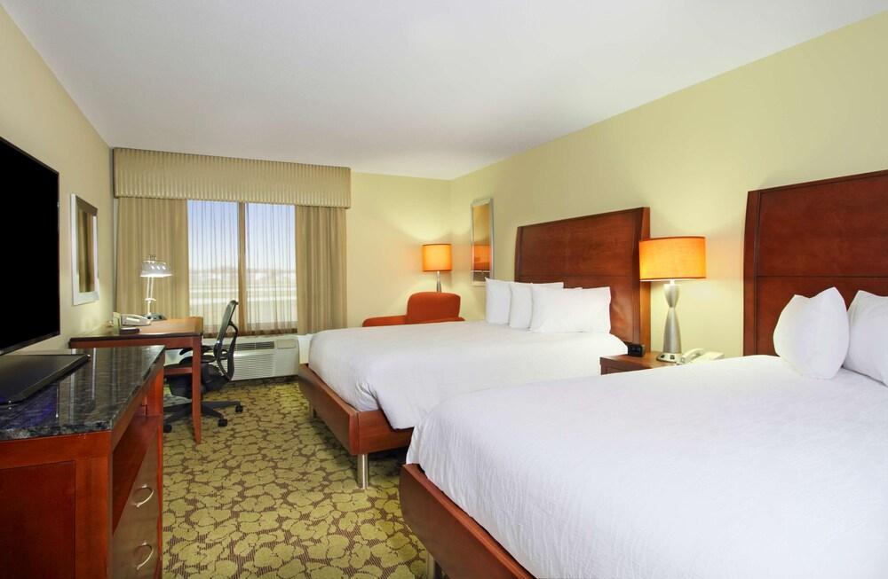 Hilton Garden Inn Columbus Airport photo 25