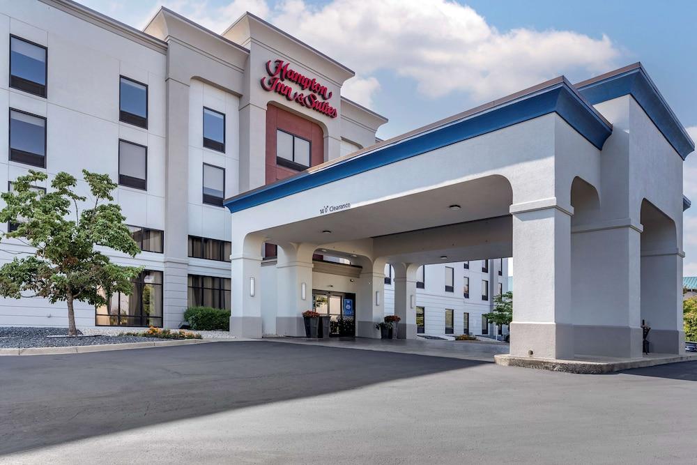 Hampton Inn & Suites Louisville East photo 42
