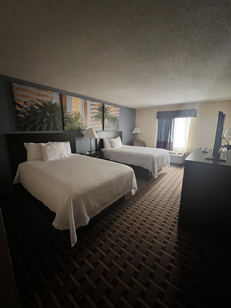 Days Inn by Wyndham Greenville South/Mauldin photo 10