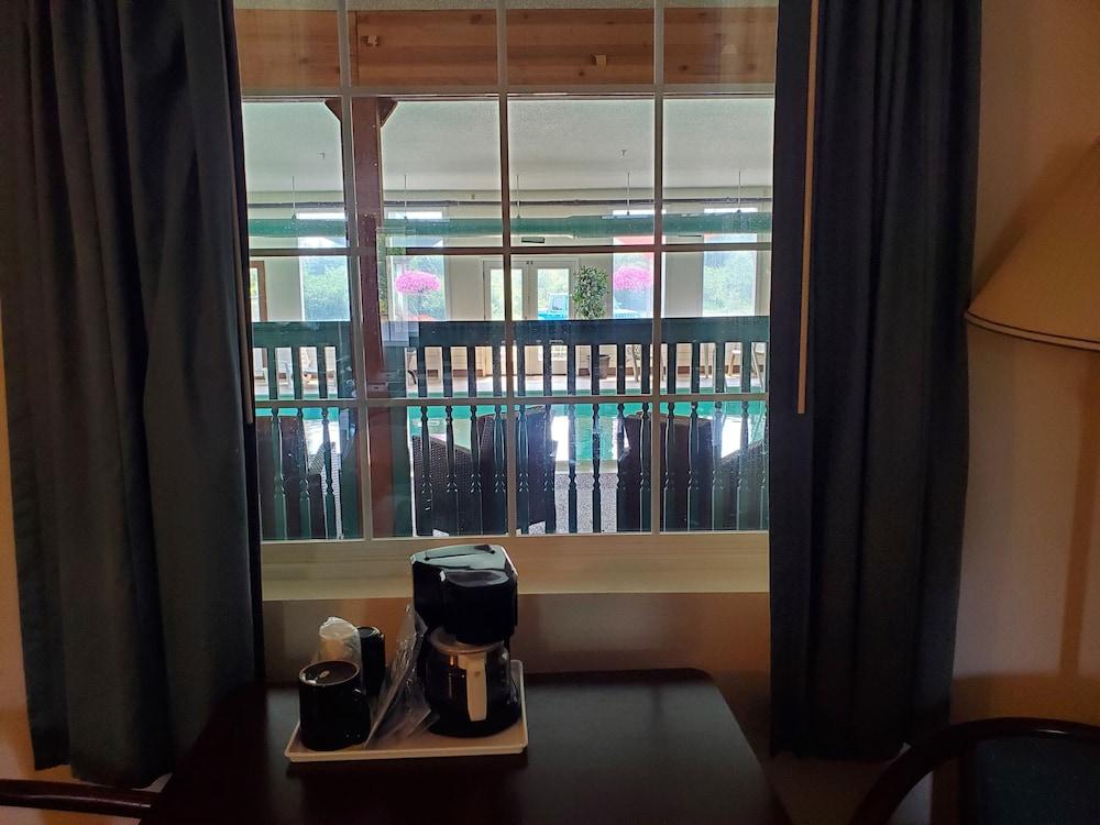 Voyager Inn photo 32