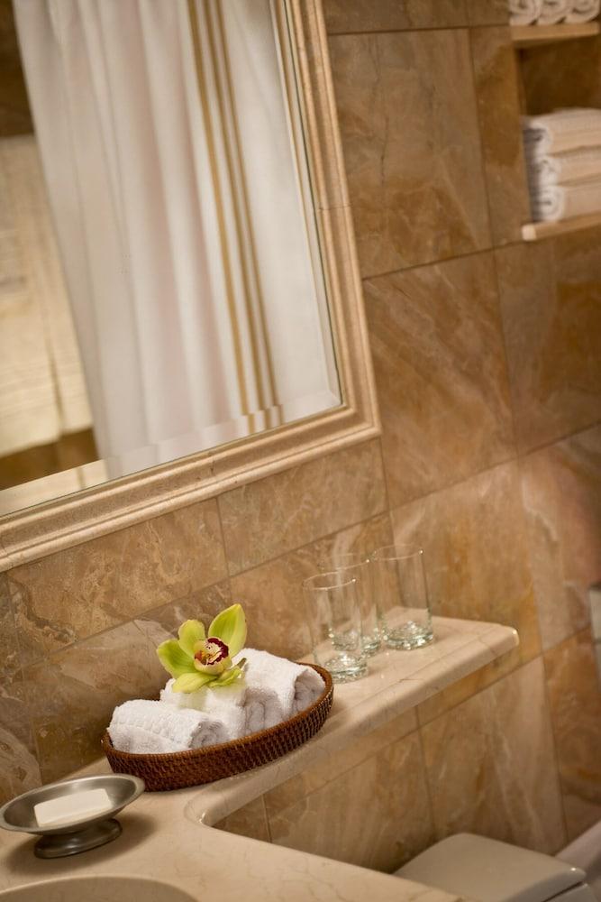 The Kimberly Hotel photo 27