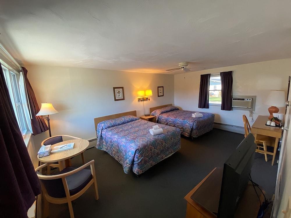 Gale River Motel photo 10