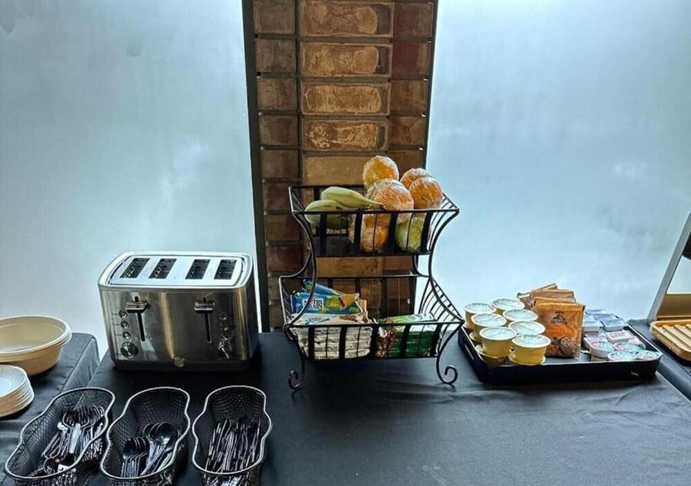 Rayland Hotel photo 15