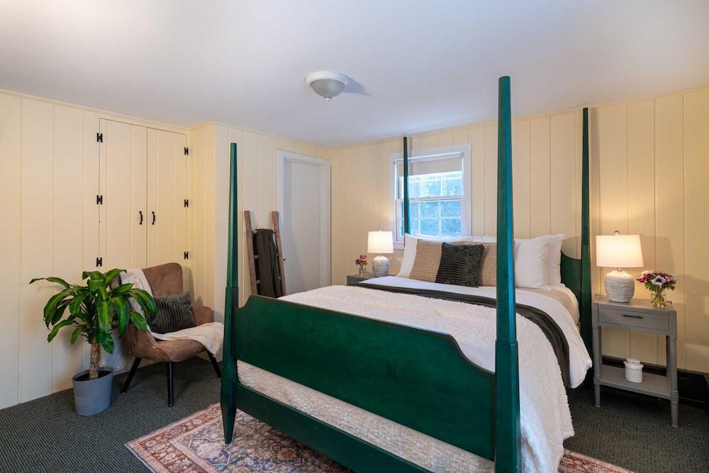 Tucker Hill Lodge photo 22