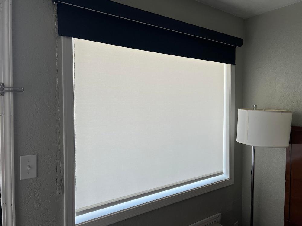 Maple Tree Inn photo 17