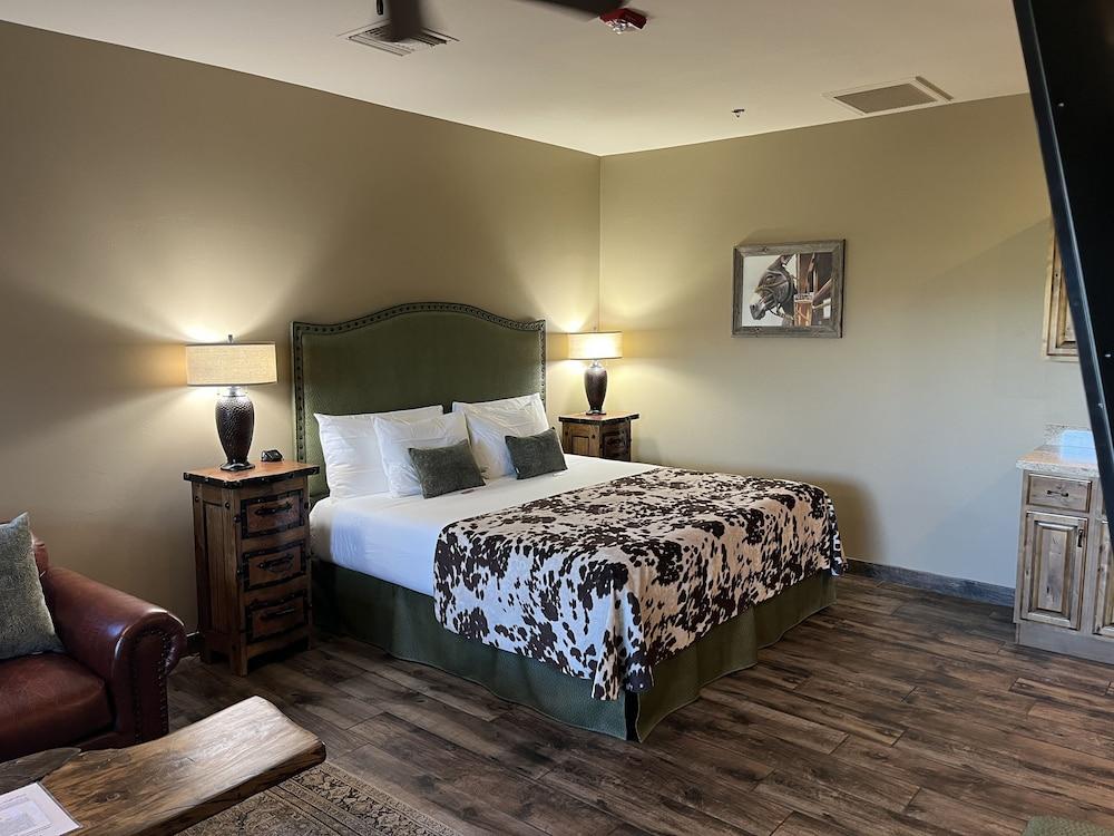Prickly Pear Inn photo 37