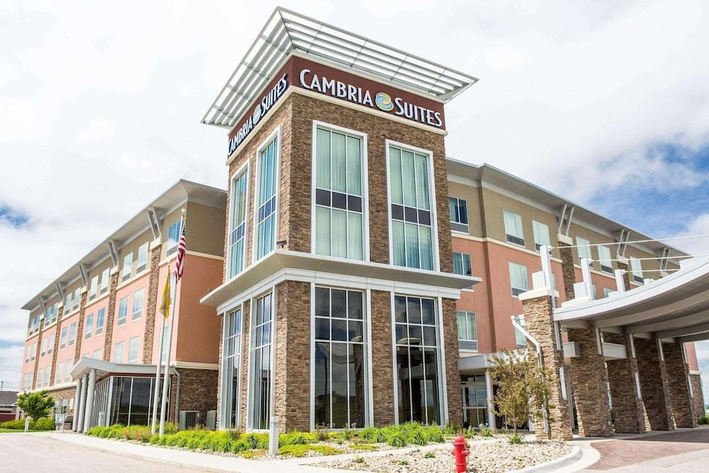 Cambria Hotel Rapid City near Mount Rushmore photo 1