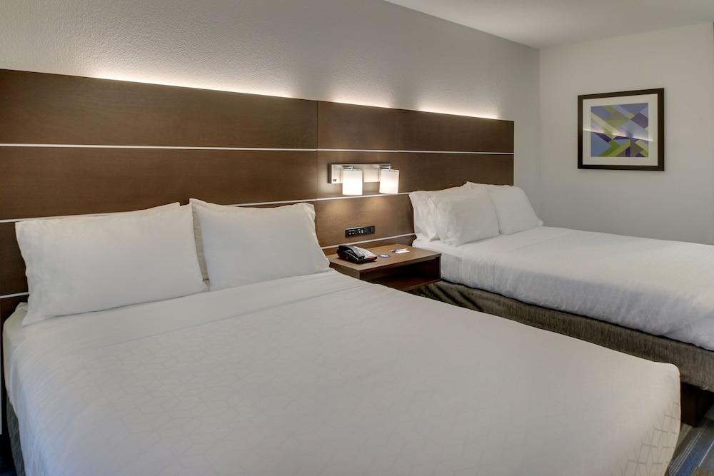 Holiday Inn Express Fishkill-Mid Hudson Valley by IHG photo 18