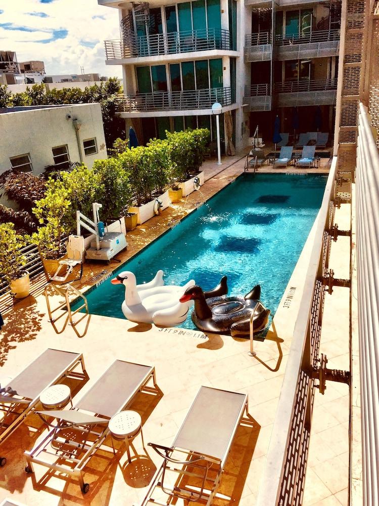 De Soleil Hotel on Ocean Drive photo 29
