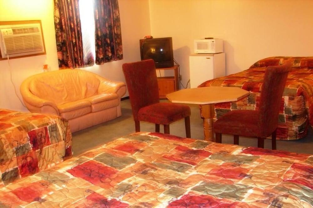 Baxter Inn photo 11