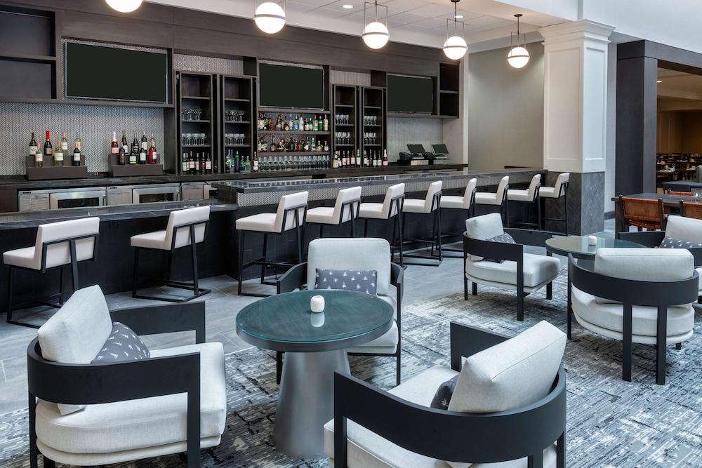 Hilton Charlotte Airport photo 7