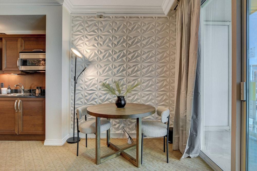 Blu Cashmere Suite photo 33