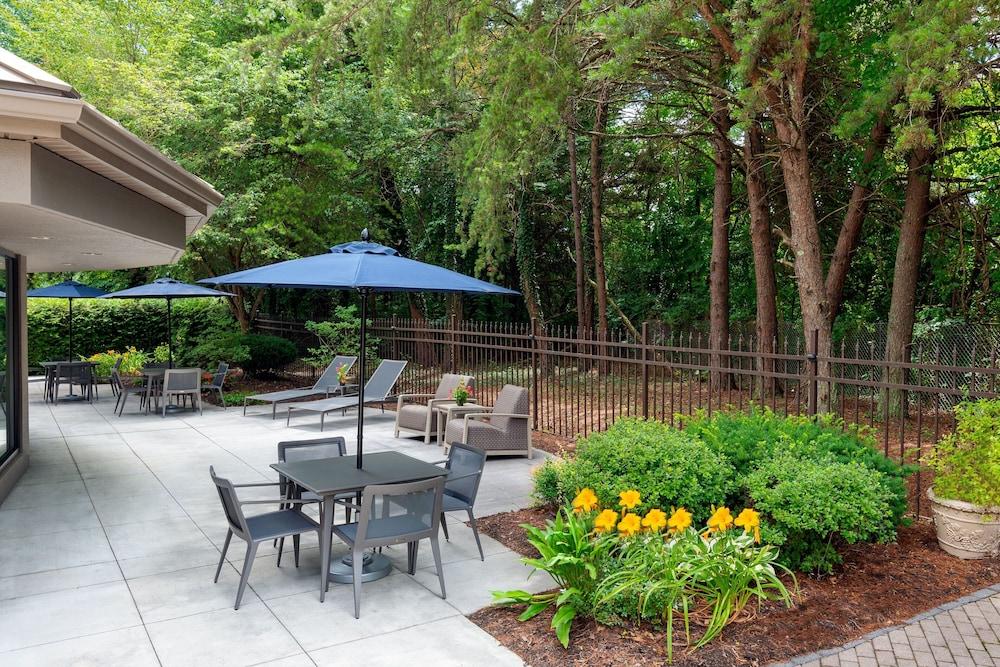Courtyard by Marriott Asheville photo 40