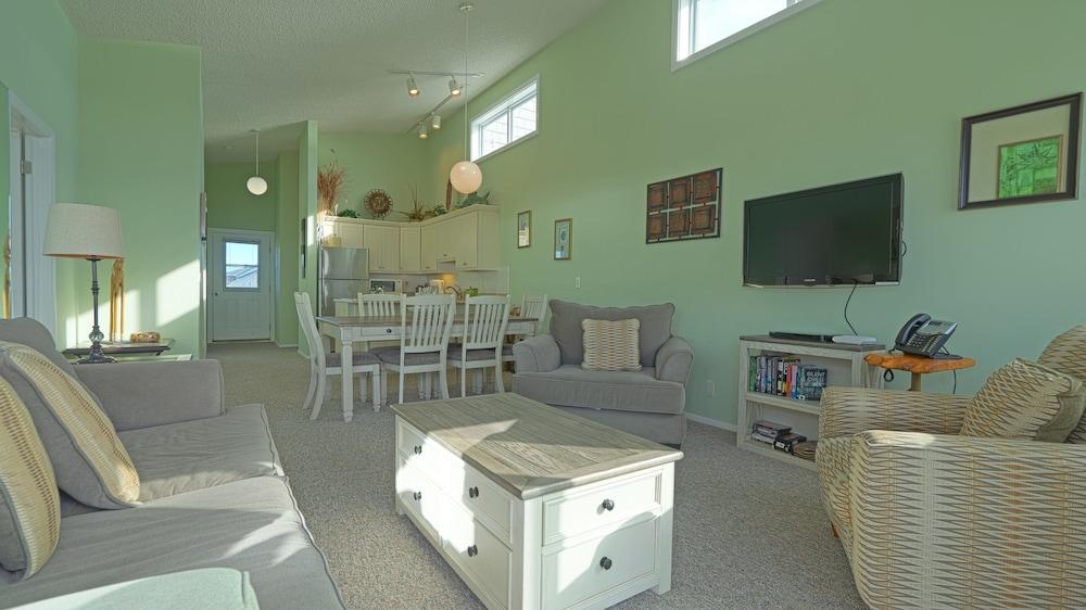 Sea Crest Resort photo 24