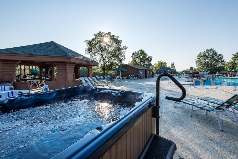 Westgate Branson Woods Resort and Cabins photo 14